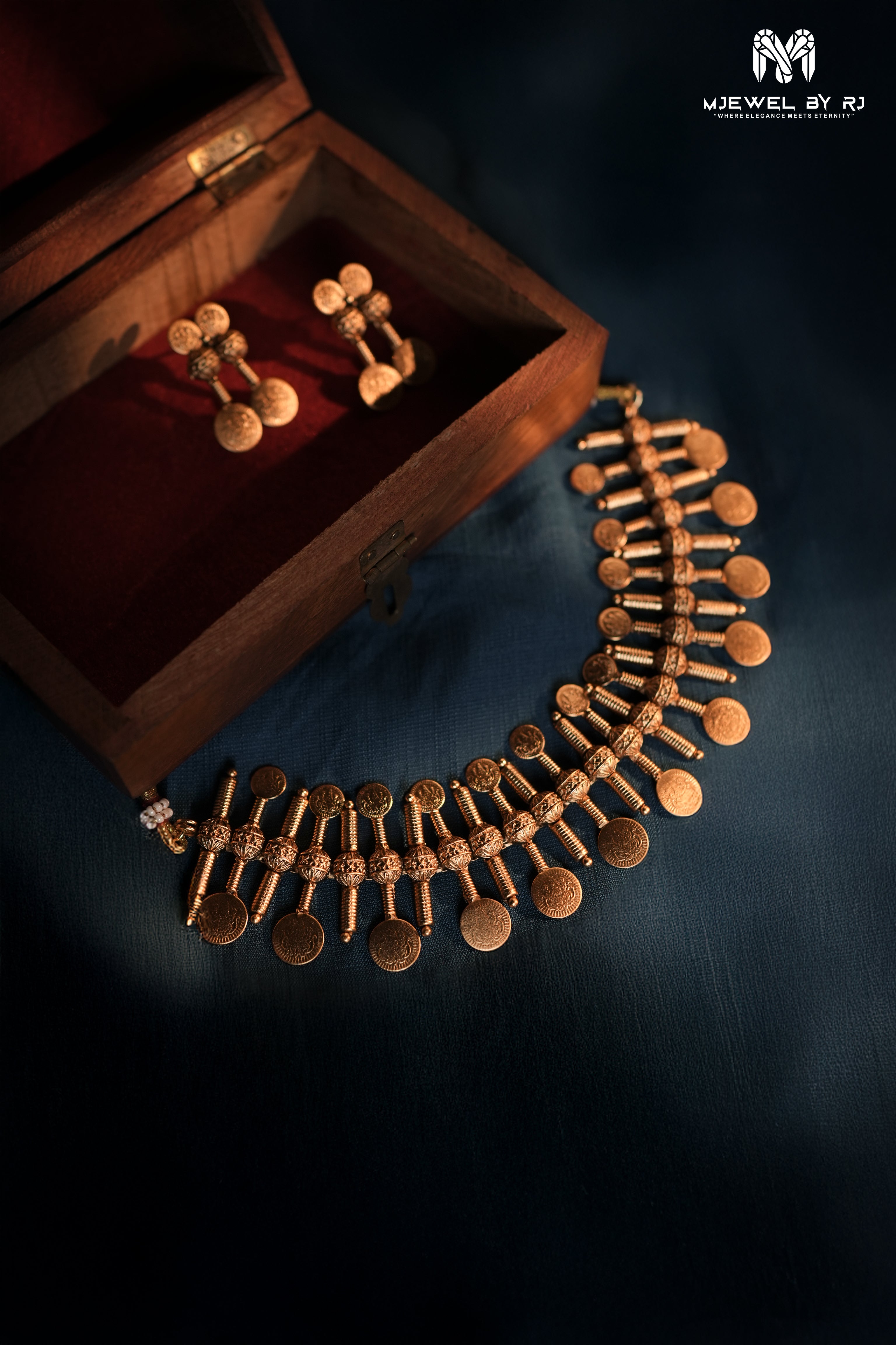 RJ-002- Antique Gold Coin Necklace (Kasumala)