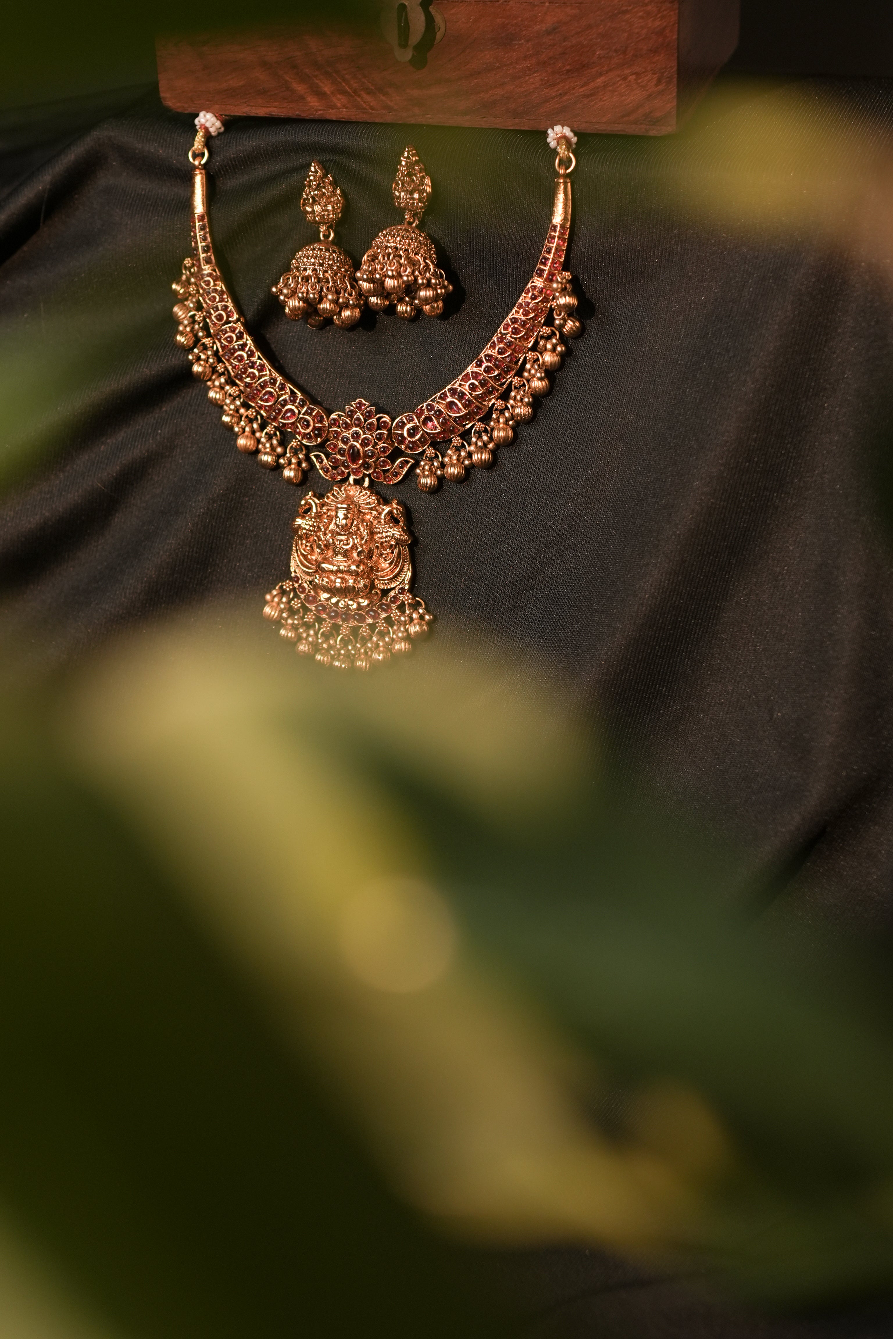 RJ-004- Antique Gold Floral Long Necklace Set